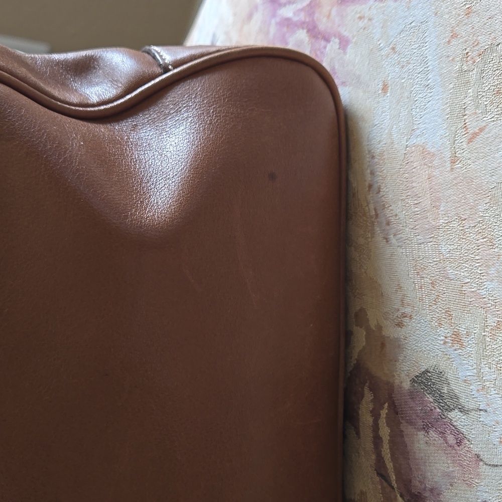 Vintage Coach Hampton Shoulder Bag - Picture 5 of 16